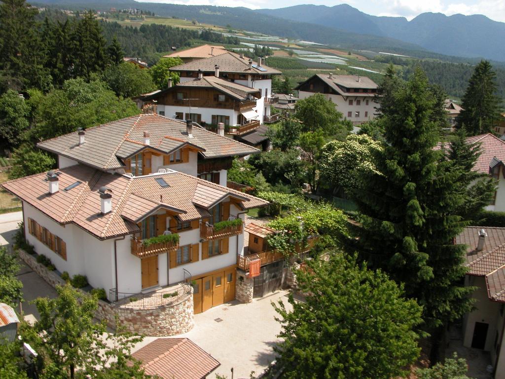 Agritur Widmann Villa Коредо Екстериор снимка